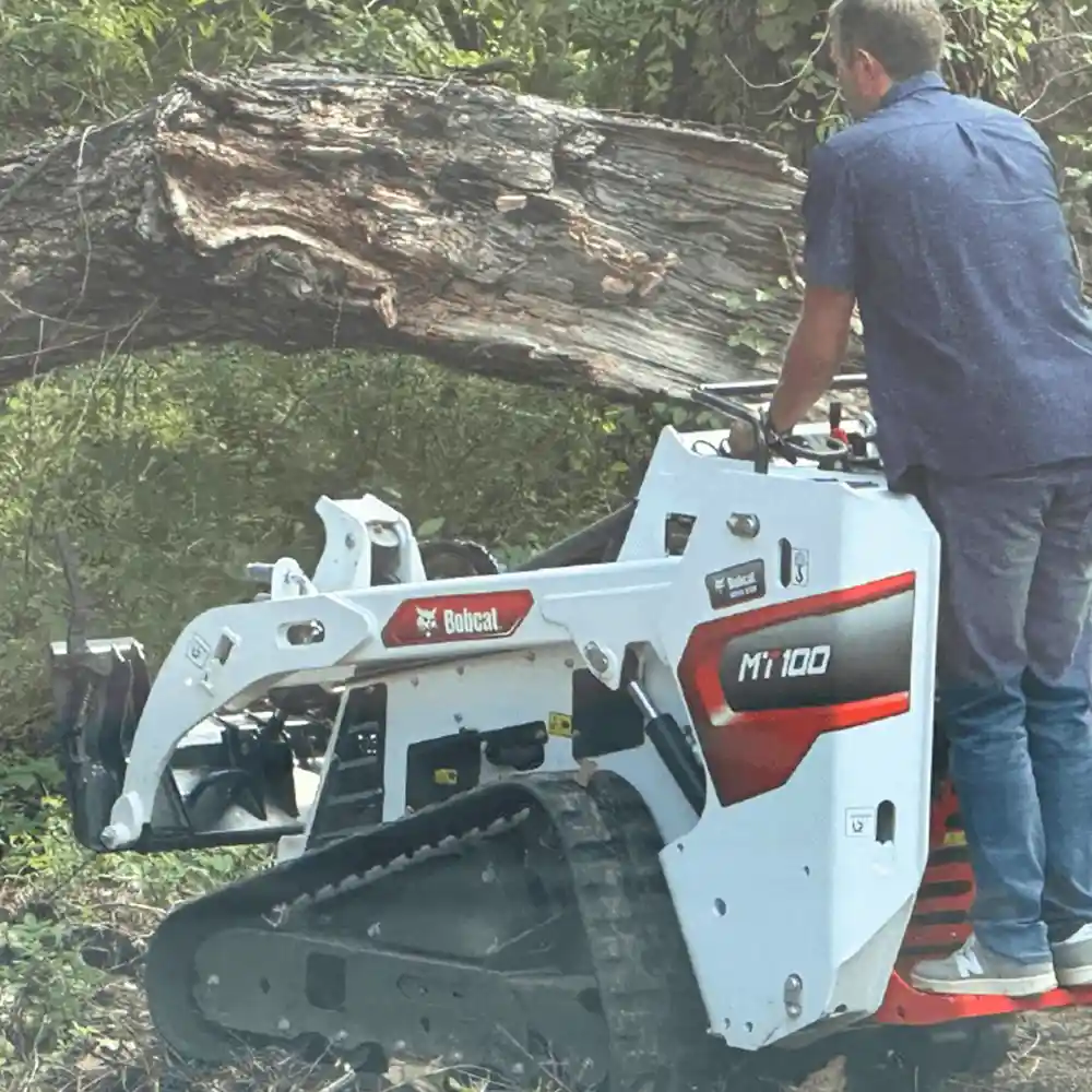 Bobcat MT100 Mini Track Loader