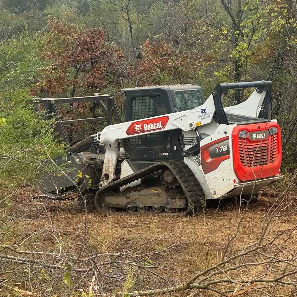Bobcat T76 Compact Track Loader